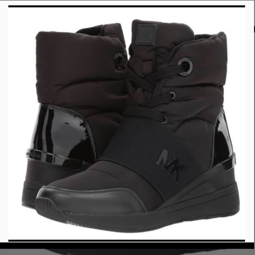 Excellent condition shay winter and rain MK boots